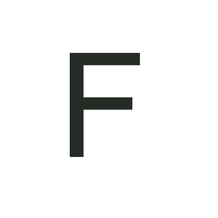 Nowoczesny naszyjnik platerowany 18-karatowym złotem z inicjałem w kształcie kłódki